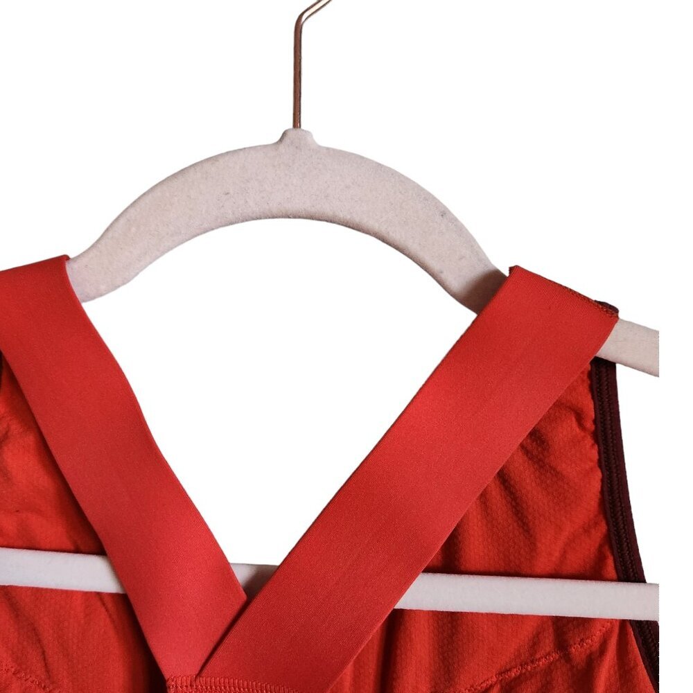 Athleta Sports Bra Medium Red Orange Colorblock Ventilated Wireless Pullover - Picture 5 of 6
